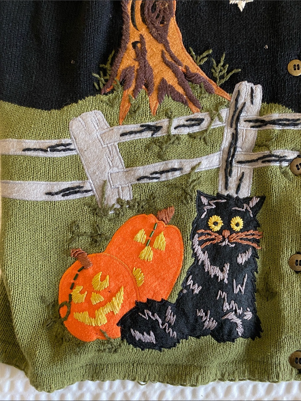 Halloween Pumpkin & Black Cat Embroidered Cardigan Sweater - Black/Olive - Picture 5 of 13